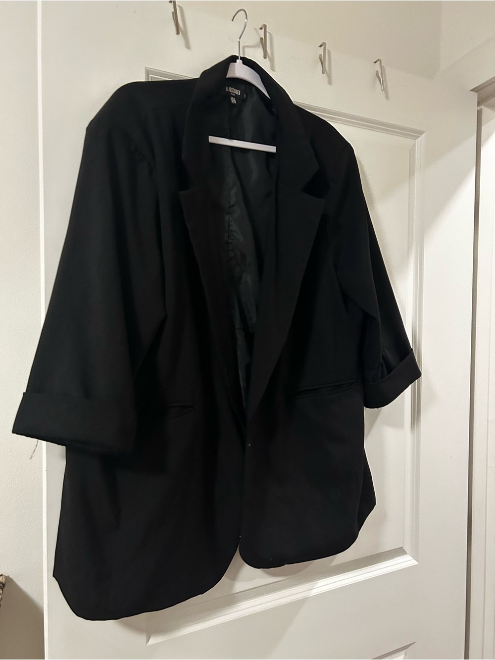 Classic Black Women's Blazer - misguided